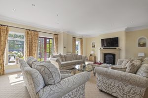 Photo 21- click for photo gallery